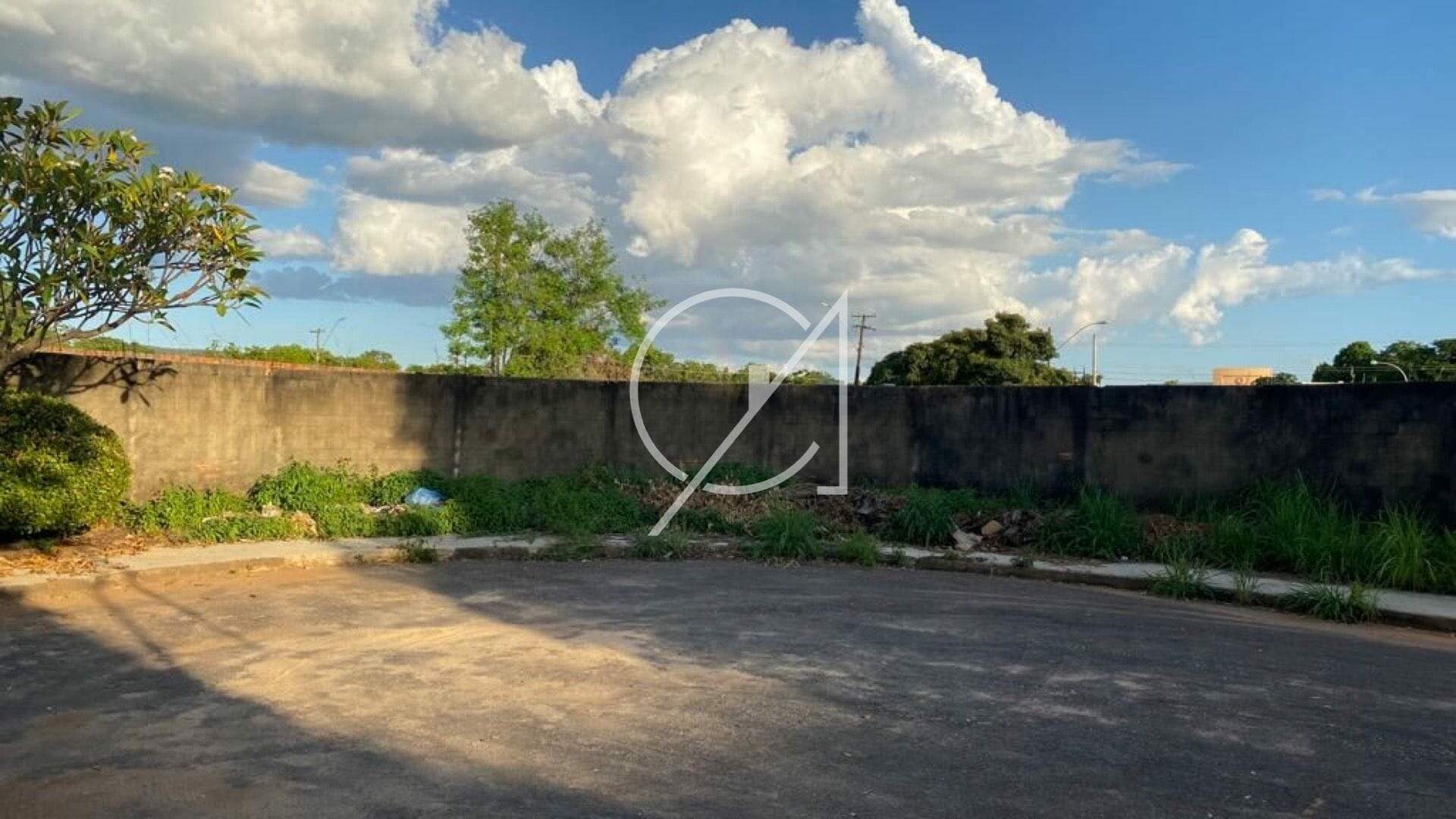 Lote à venda no Plano Diretor Norte: 