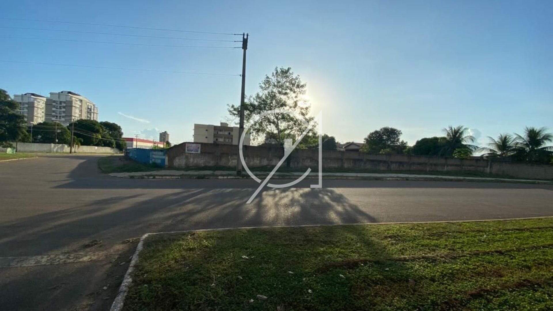 Lote à venda no Plano Diretor Norte: 