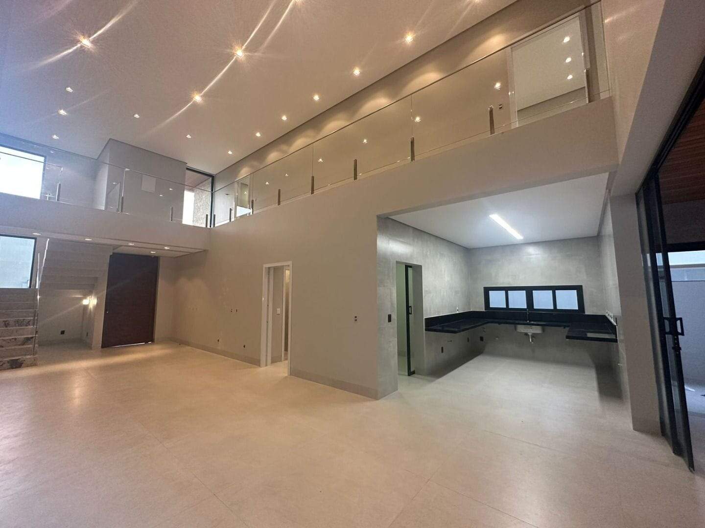 Sobrado à venda no Plano Diretor Sul: 