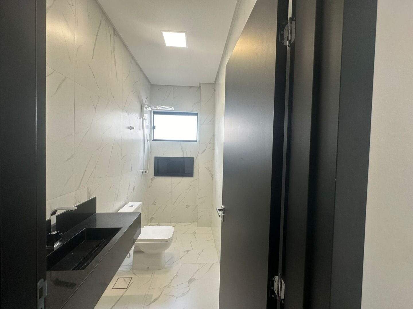 Sobrado à venda no Plano Diretor Sul: 