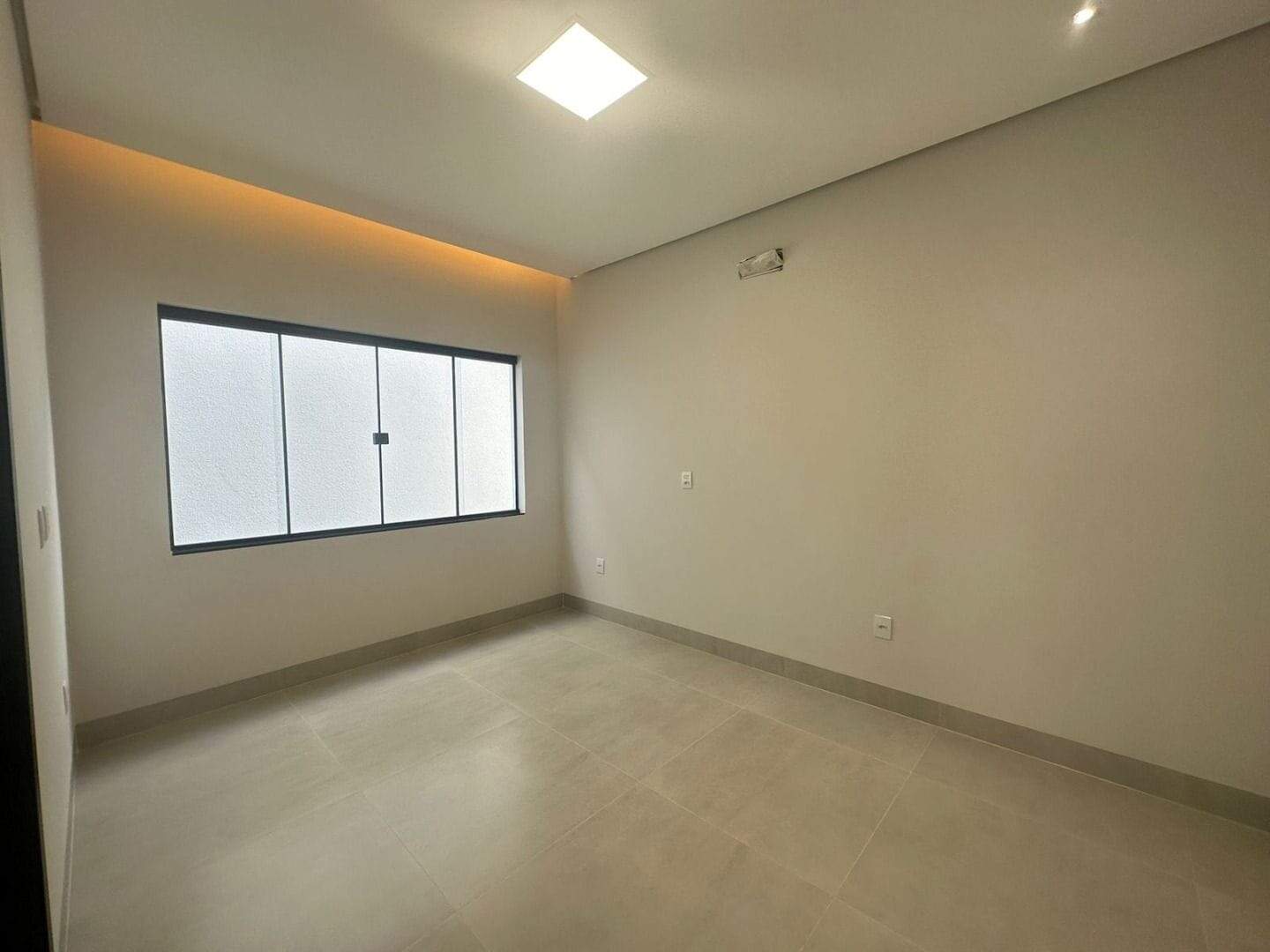 Sobrado à venda no Plano Diretor Sul: 
