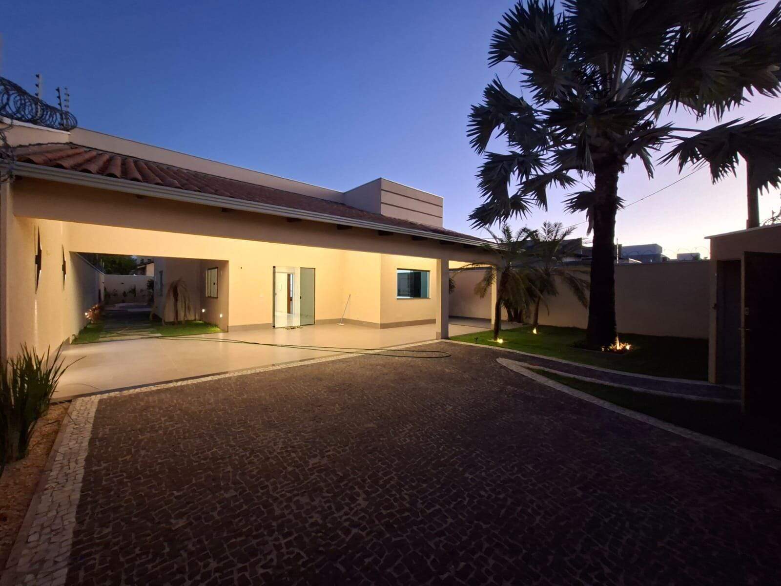 Casa à venda no Plano Diretor Sul: 