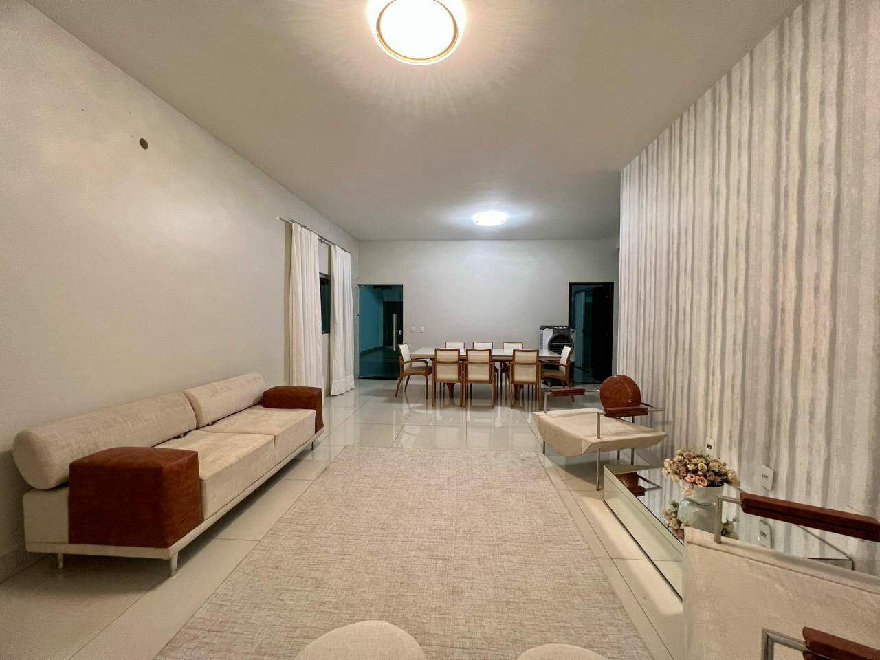 Casa à venda no Plano Diretor Norte: 