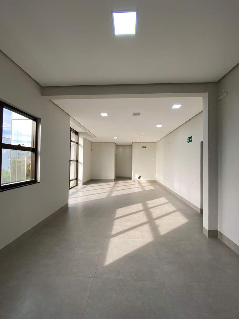 Sala para aluguel no Centro: 
