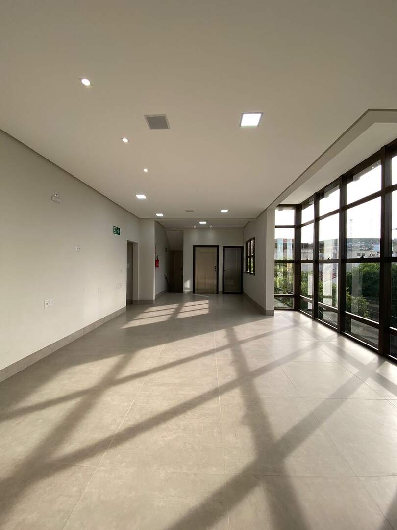 Sala para aluguel no Centro: 