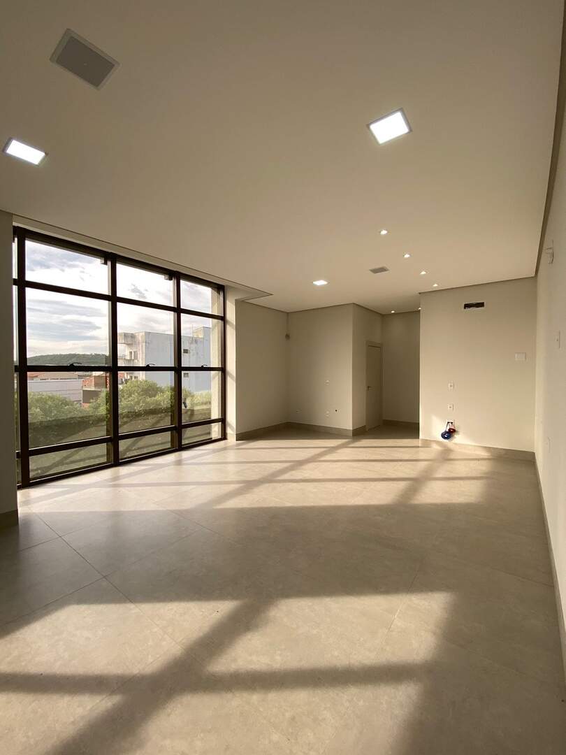Sala para aluguel no Centro: 