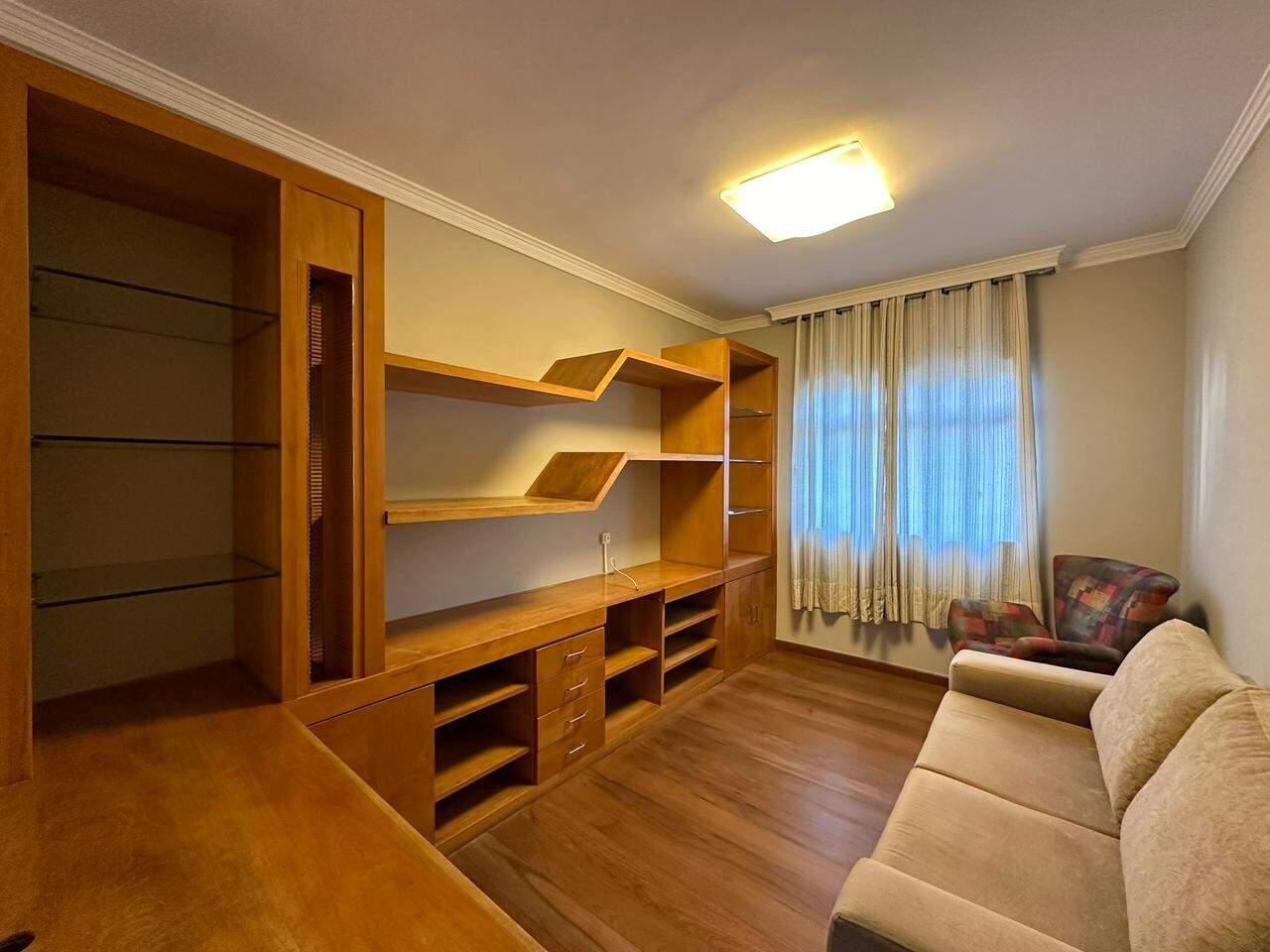 Apartamento para aluguel no Buritis: 