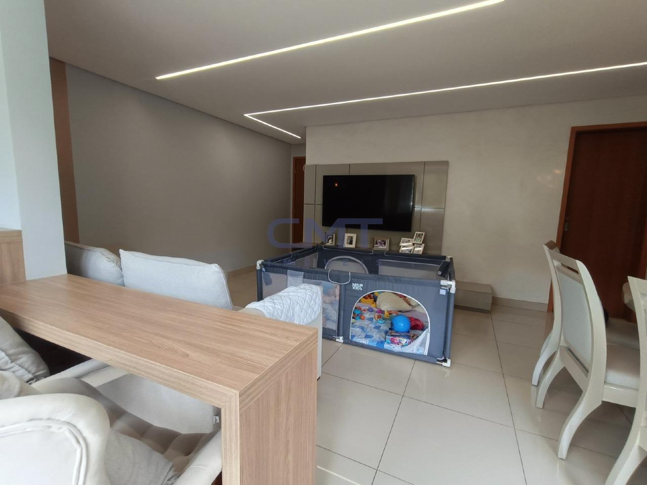 Área privativa à venda no Estoril: 