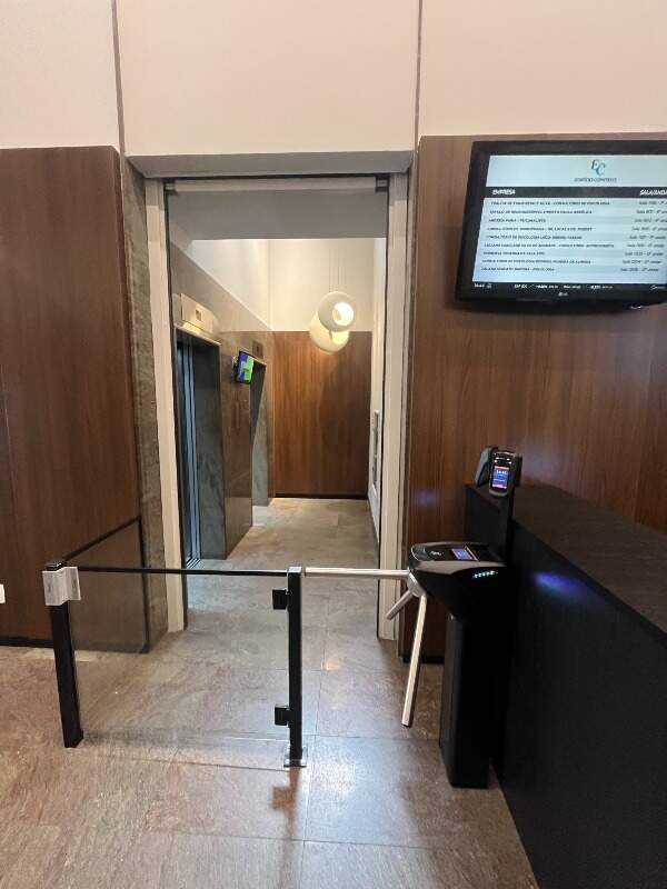 Sala para aluguel no Savassi: 