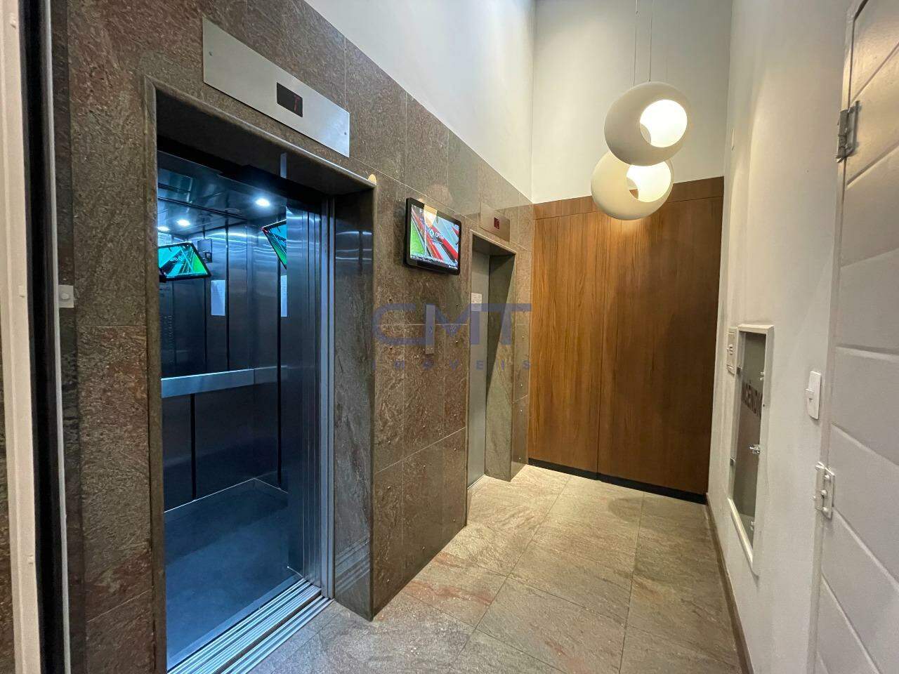 Sala para aluguel no Savassi: 
