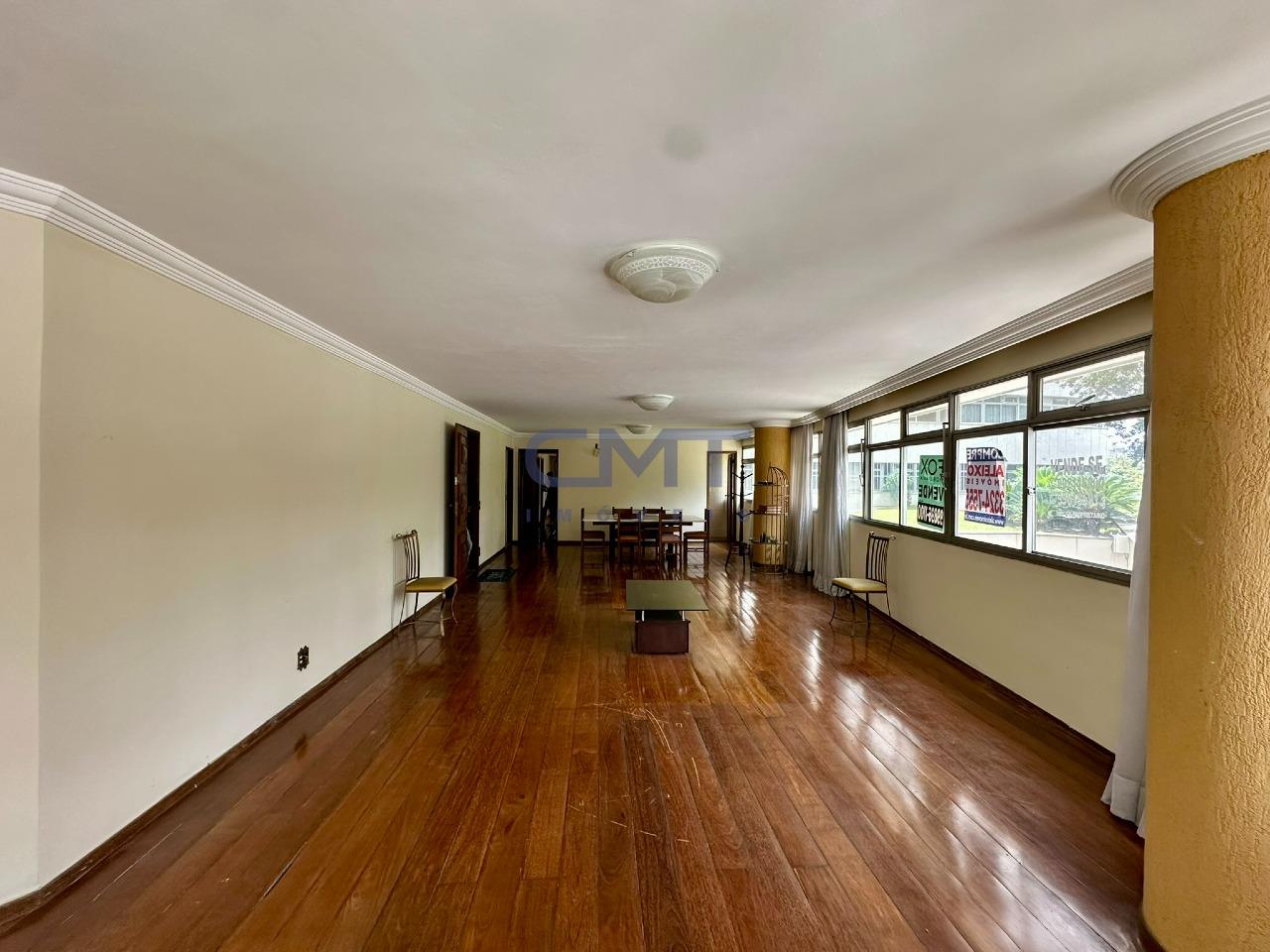 Apartamento à venda no Lourdes: 