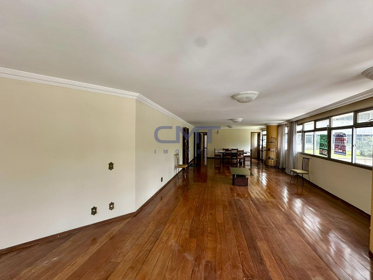 Apartamento à venda no Lourdes: 