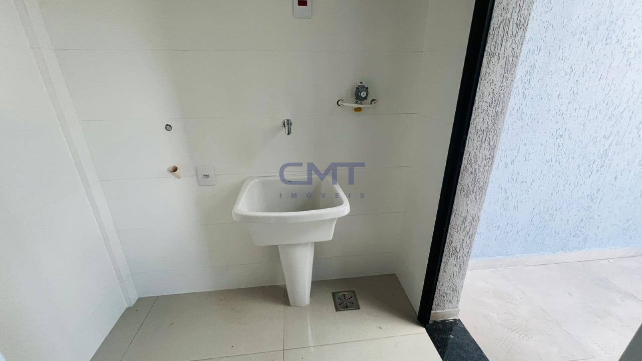 Área privativa à venda no Gutierrez: 