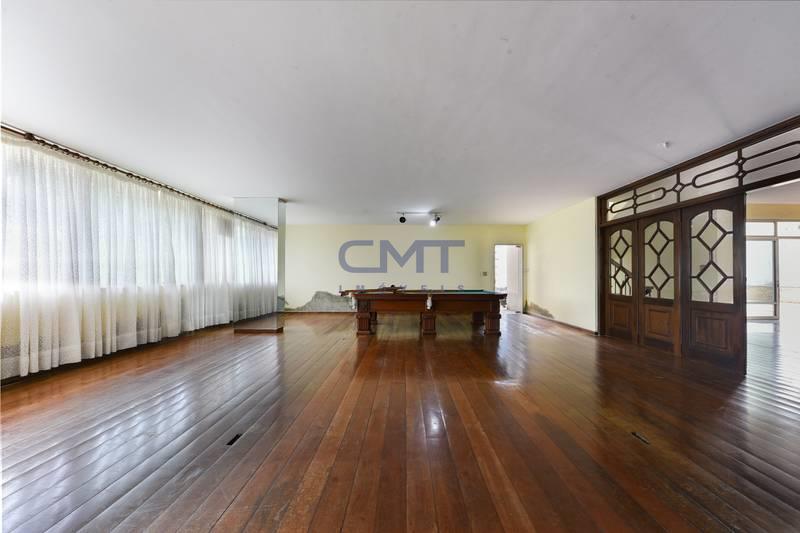 Casa à venda no Mangabeiras: 