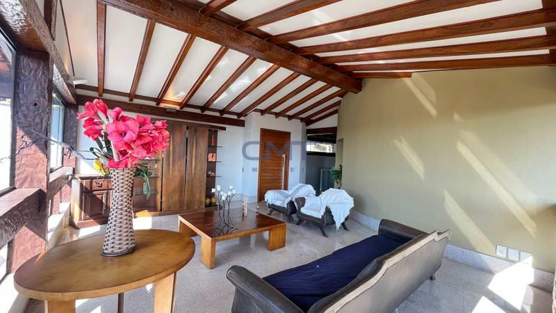 Casa à venda no Mangabeiras: 