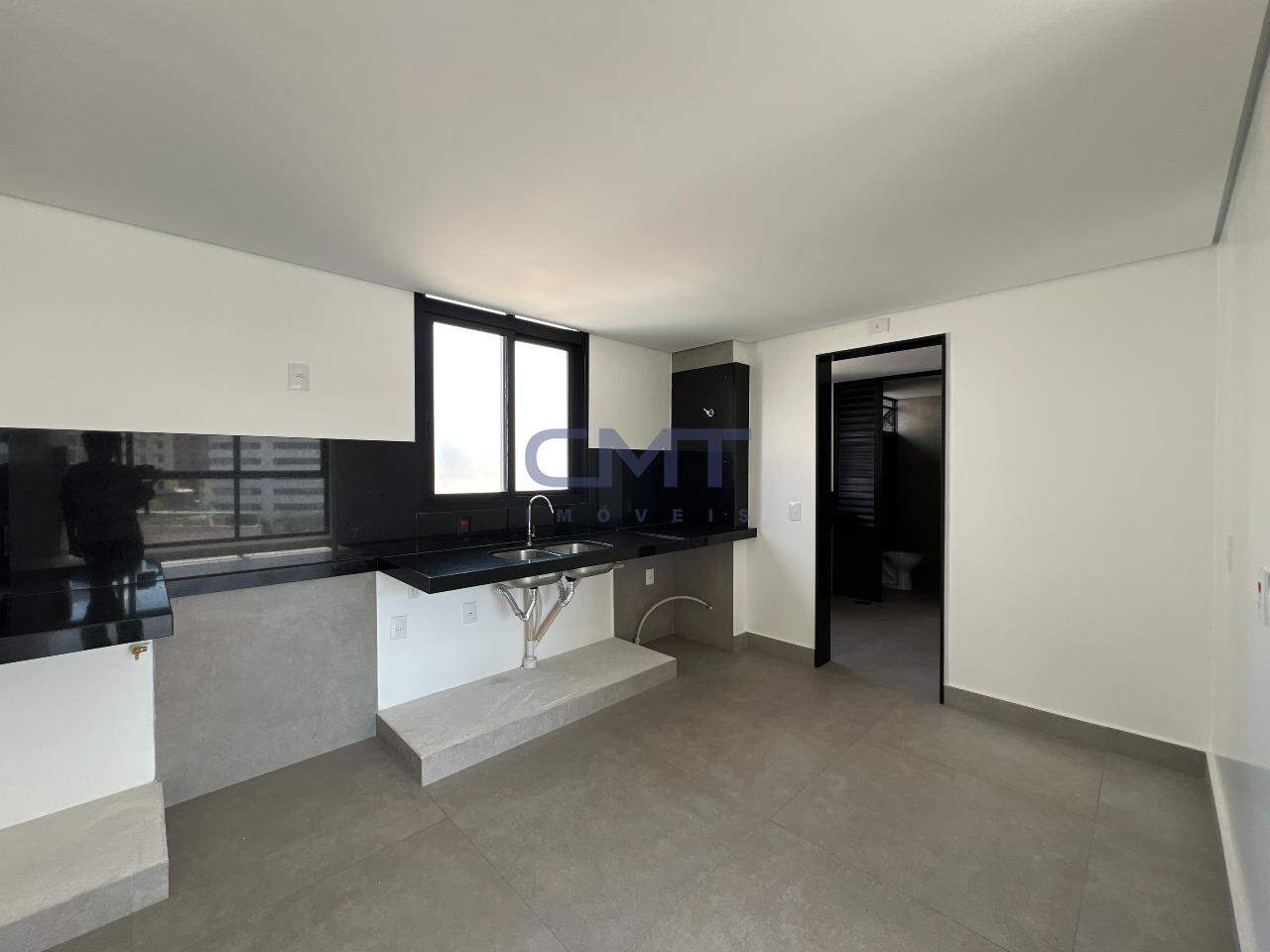 Apartamento à venda no Lourdes: 