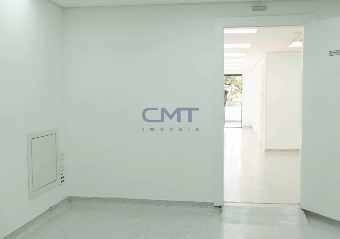 Sala à venda no Santo Agostinho: 