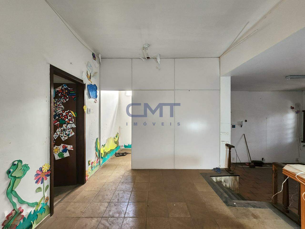 Casa comercial à venda no São Pedro: 