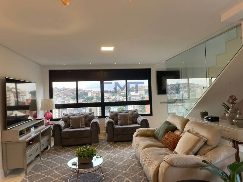 Cobertura à venda no Serra: 