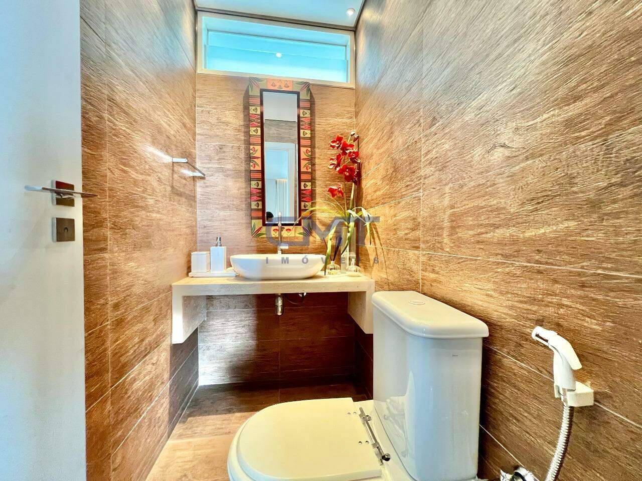 Apartamento à venda no Santa Lúcia : 