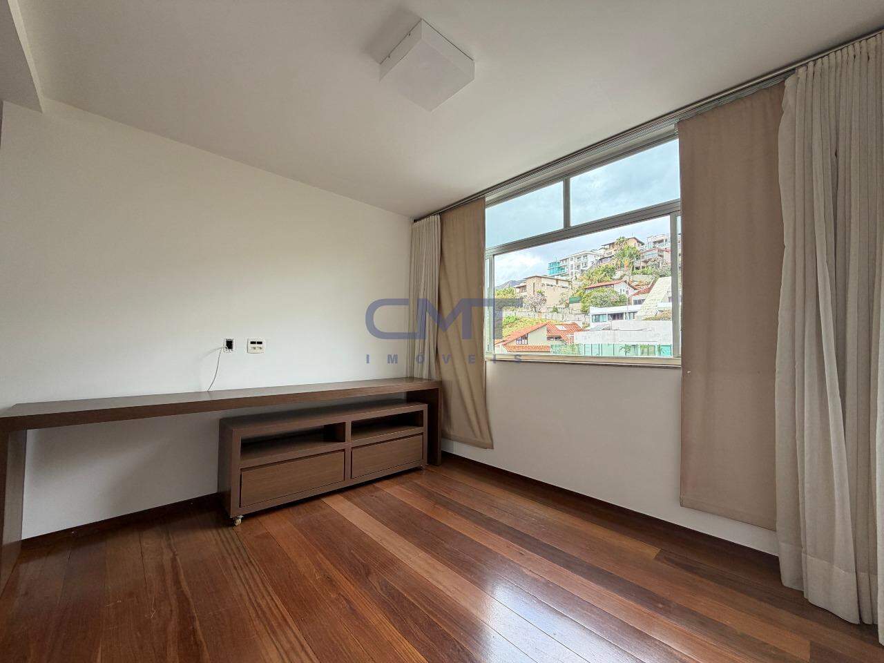 Apartamento para aluguel no Anchieta: Sata de TV