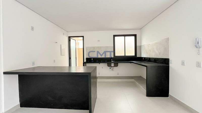 Área privativa à venda no Prado: 