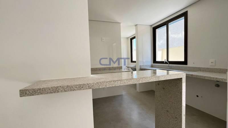 Área privativa à venda no Prado: 