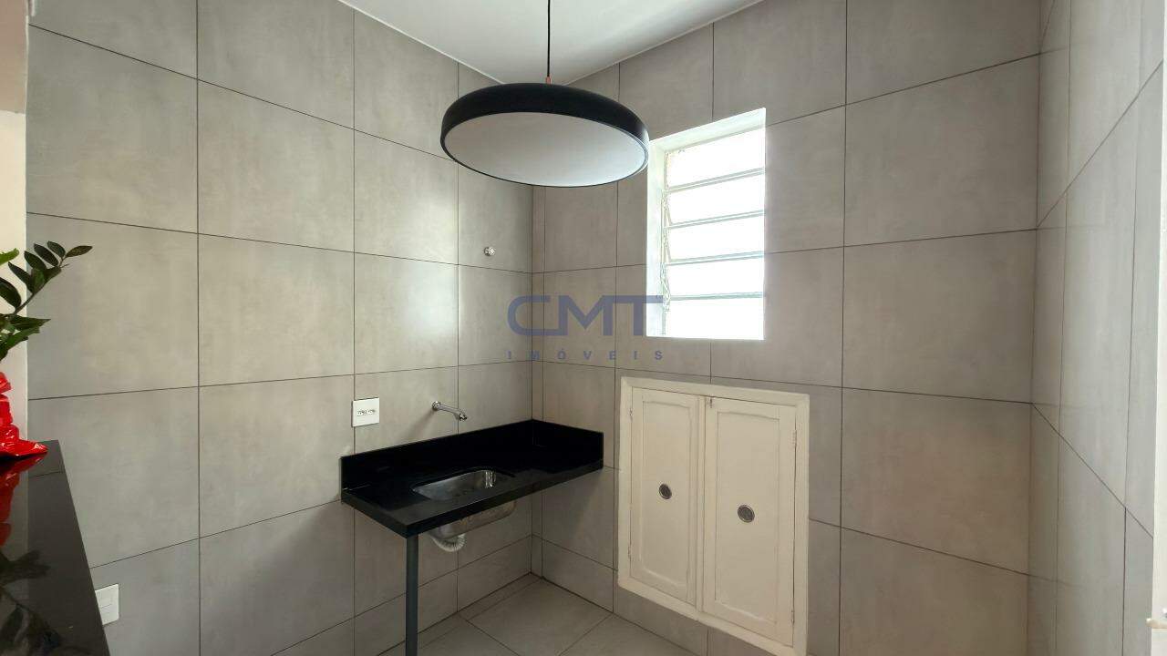Apartamento para aluguel no Funcionários : Cozinha