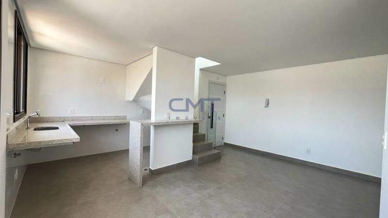 Cobertura à venda no Prado: 