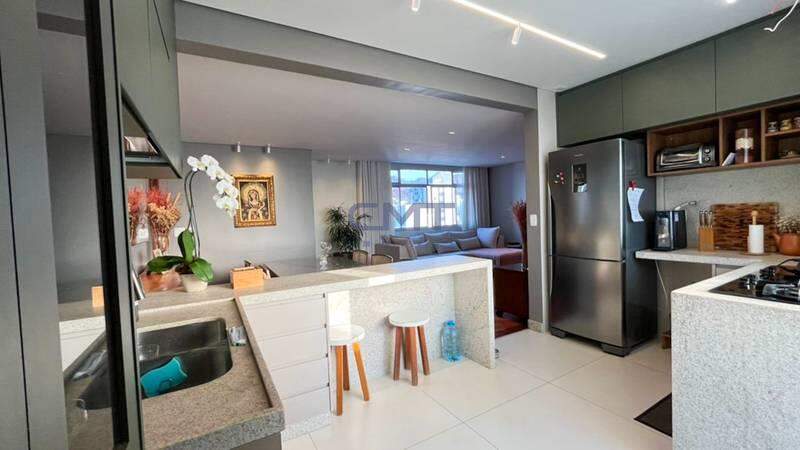 Apartamento à venda no São Pedro: 