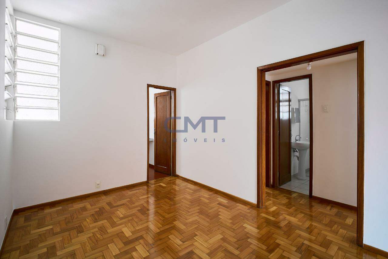 Apartamento para aluguel no Funcionários : 