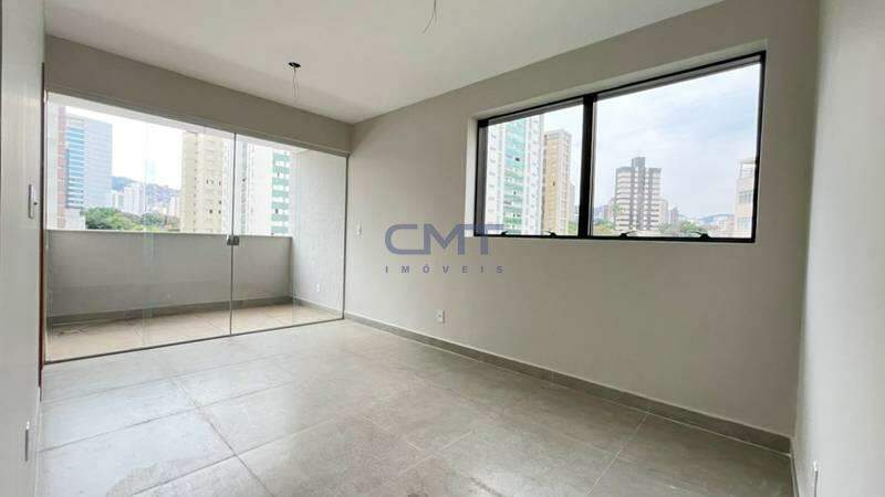 Cobertura à venda no Funcionários : 