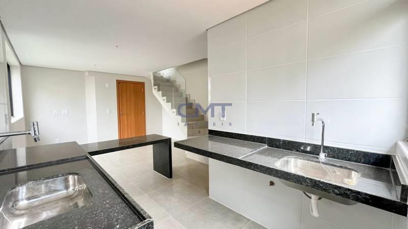 Cobertura à venda no Funcionários : 