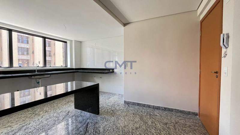 Apartamento à venda no Lourdes: 