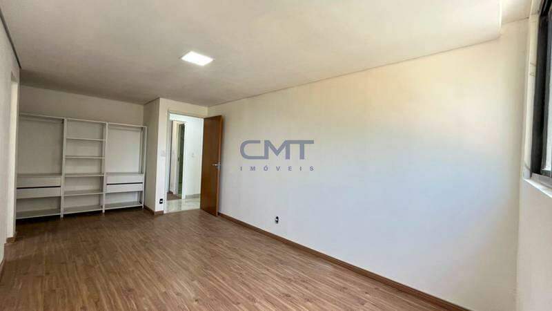 Área privativa à venda no Santa Lúcia : 