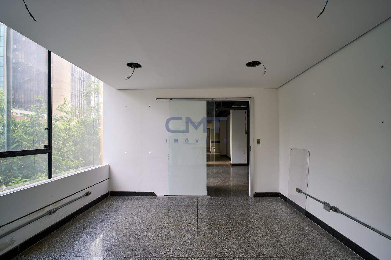 Andar corrido para aluguel no Savassi: 