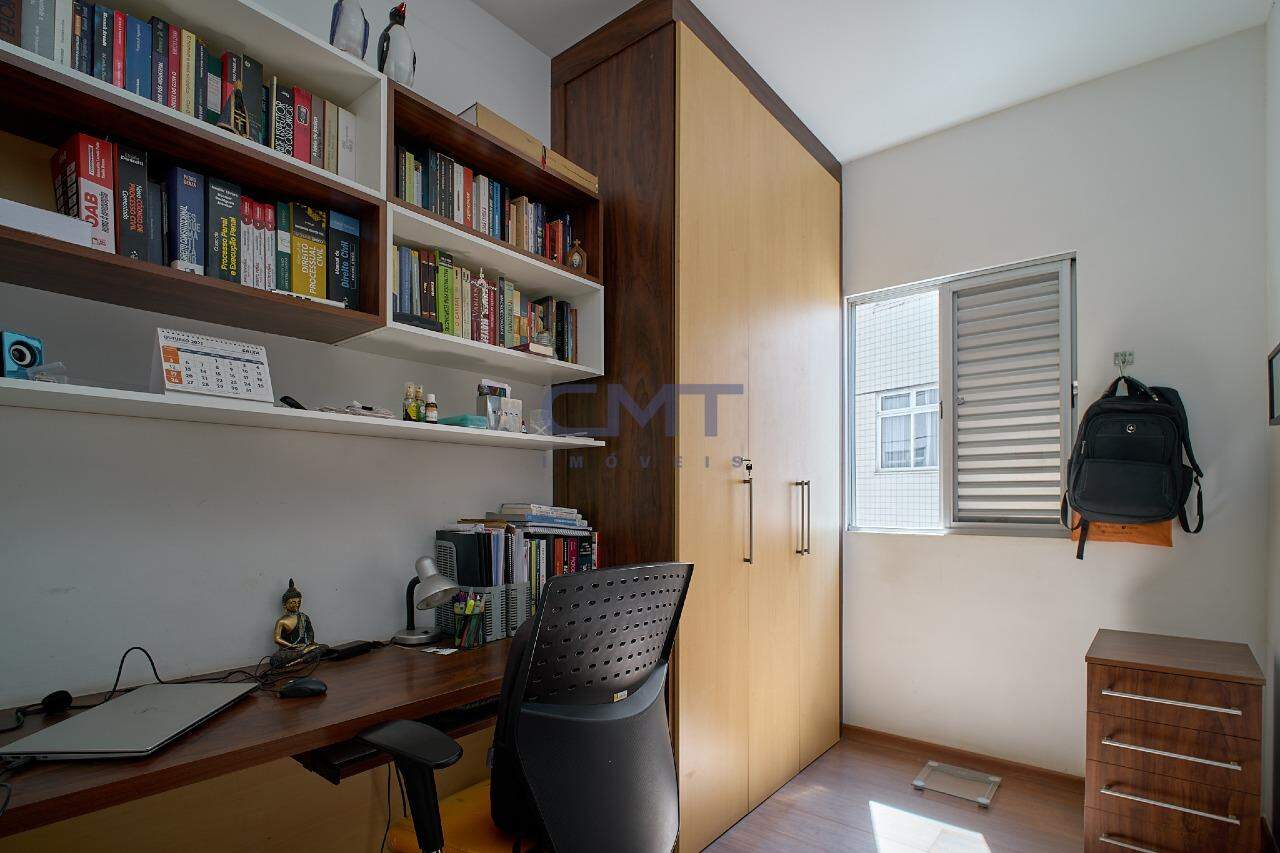 Apartamento à venda no Estoril: 