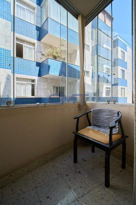 Apartamento à venda no Estoril: 