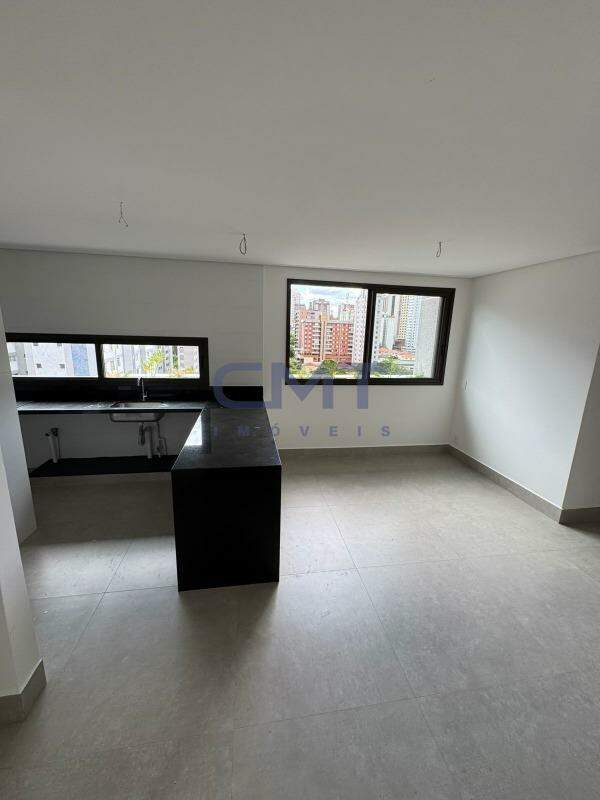 Cobertura à venda no Funcionários : 