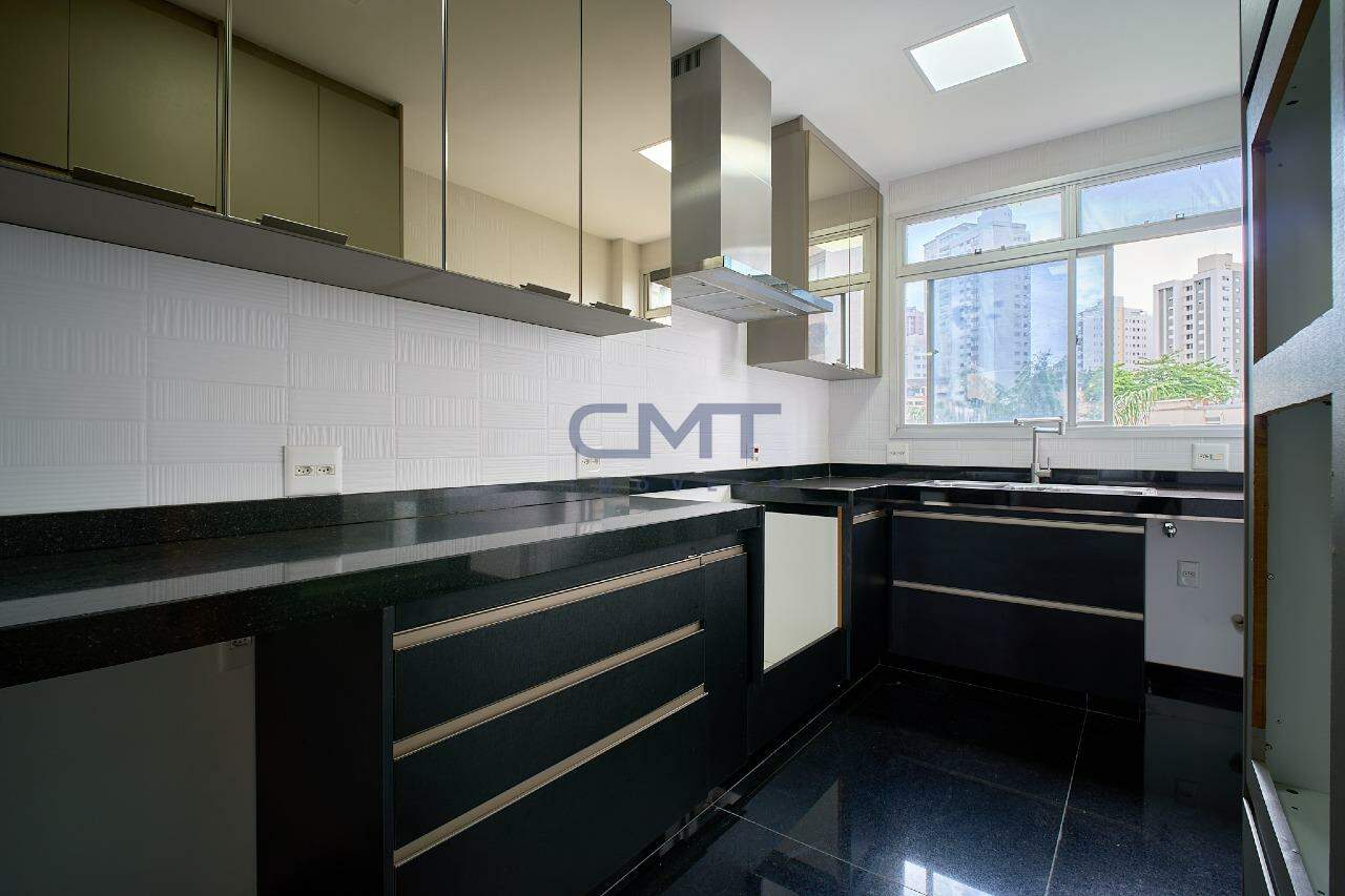 Cobertura à venda no Gutierrez: 