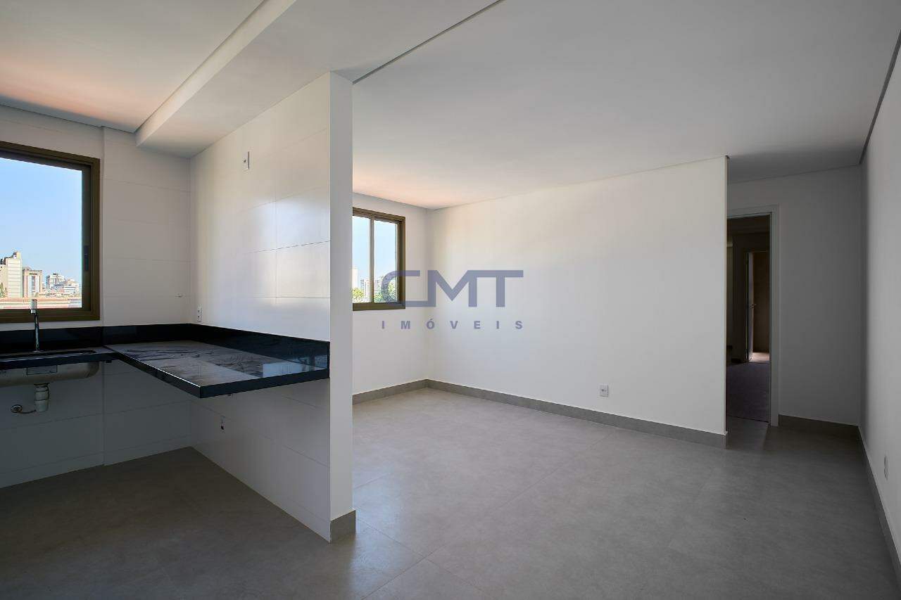 Cobertura à venda no Carmo: 