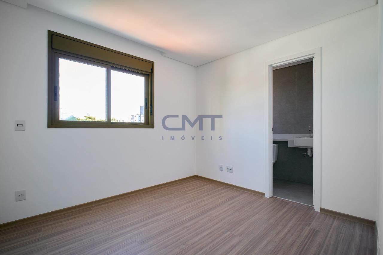 Cobertura à venda no Carmo: 