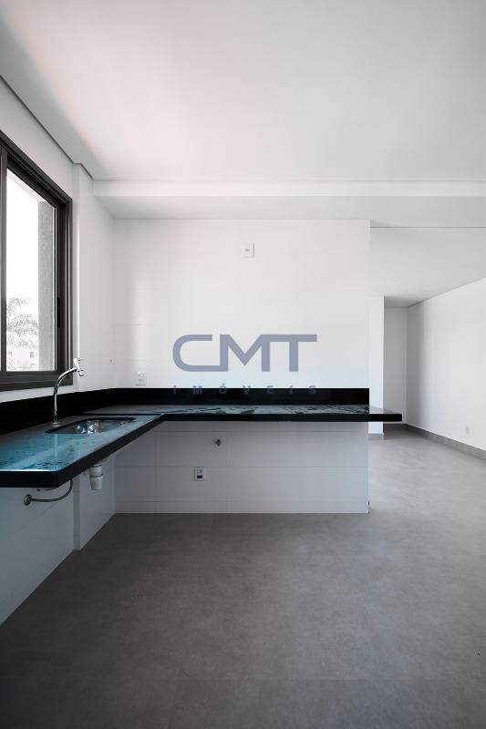 Cobertura à venda no Carmo: 