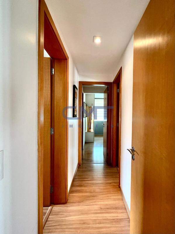 Apartamento à venda no Savassi: Corredor