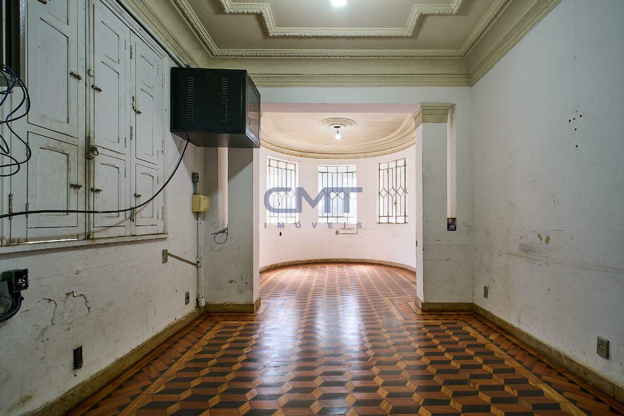 Casa para aluguel no Lourdes: 