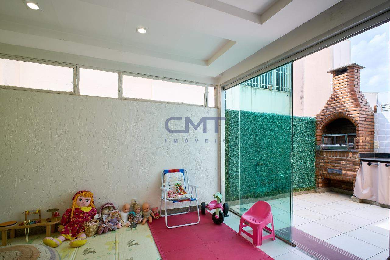 Área privativa à venda no Santa Lúcia : 