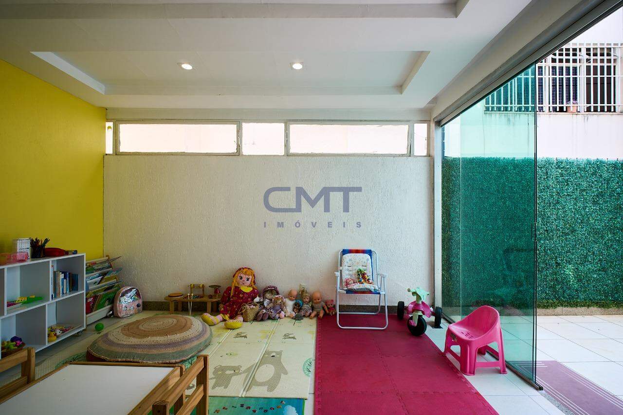 Área privativa à venda no Santa Lúcia : 