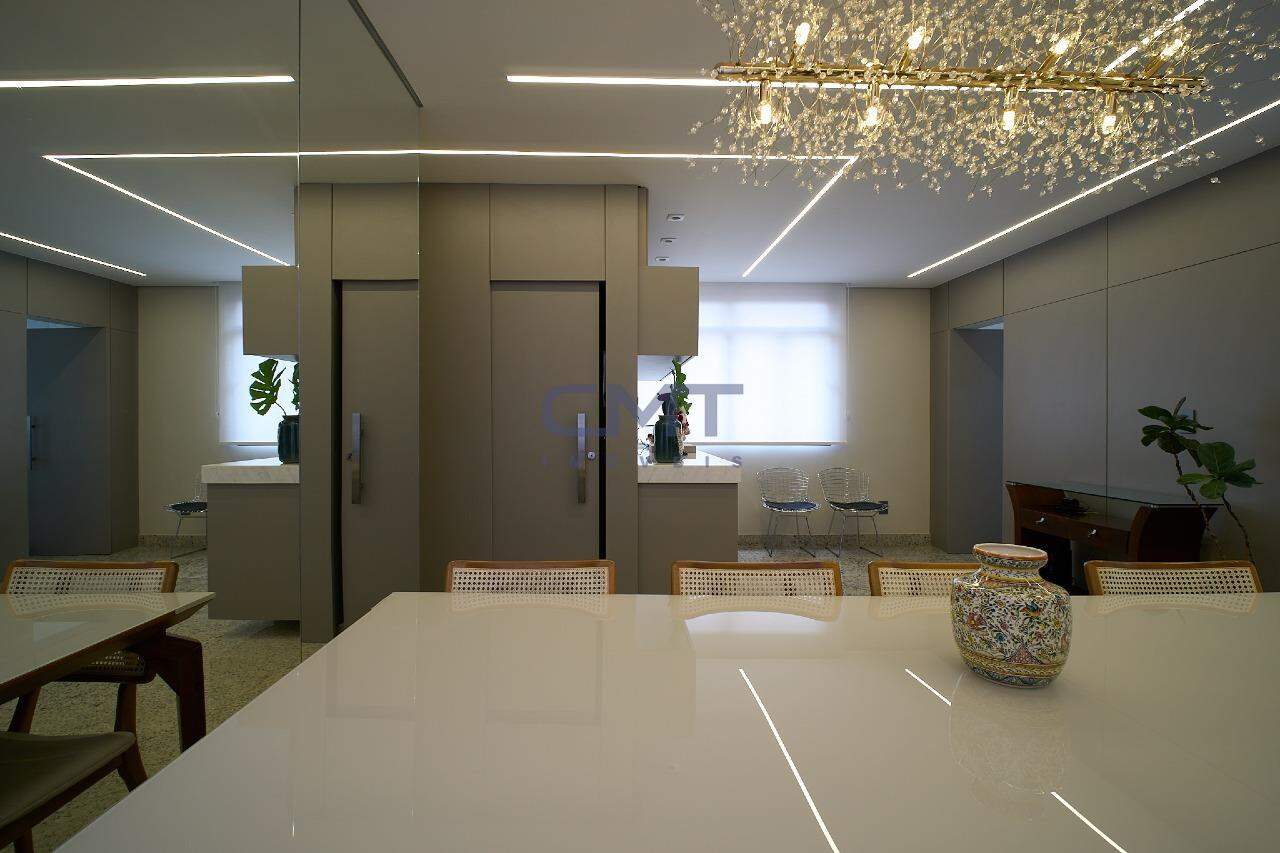 Apartamento à venda no Savassi: 