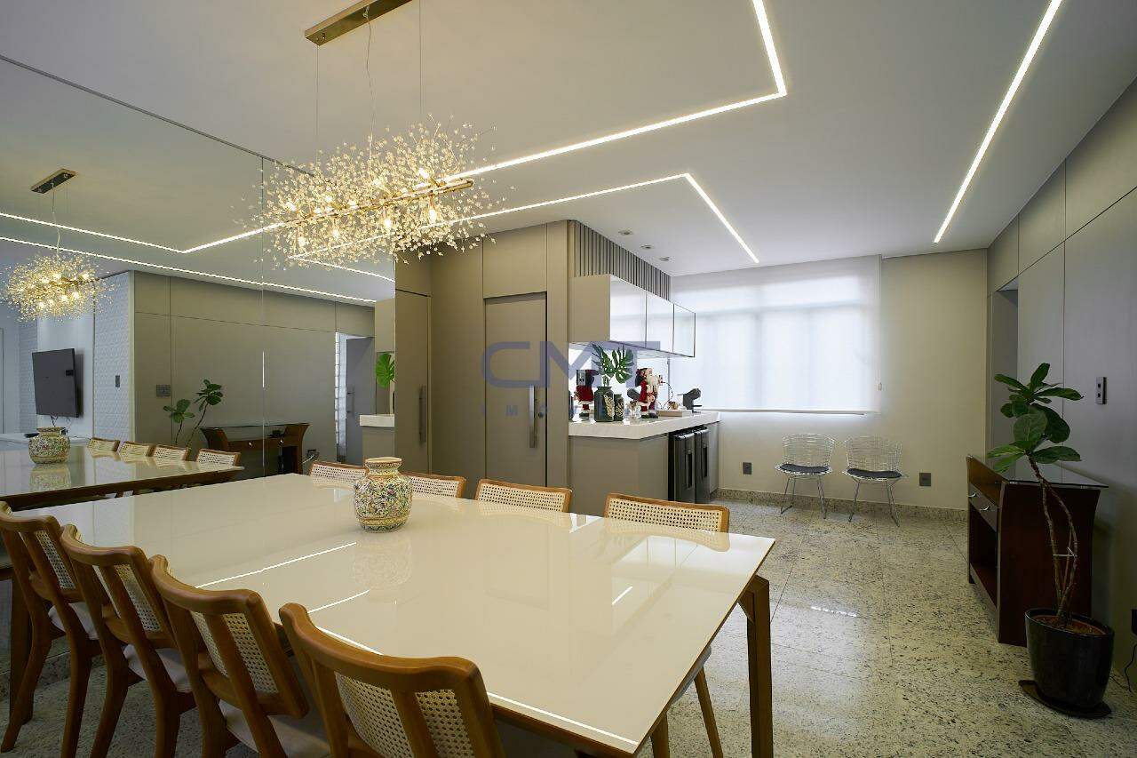 Apartamento à venda no Savassi: 