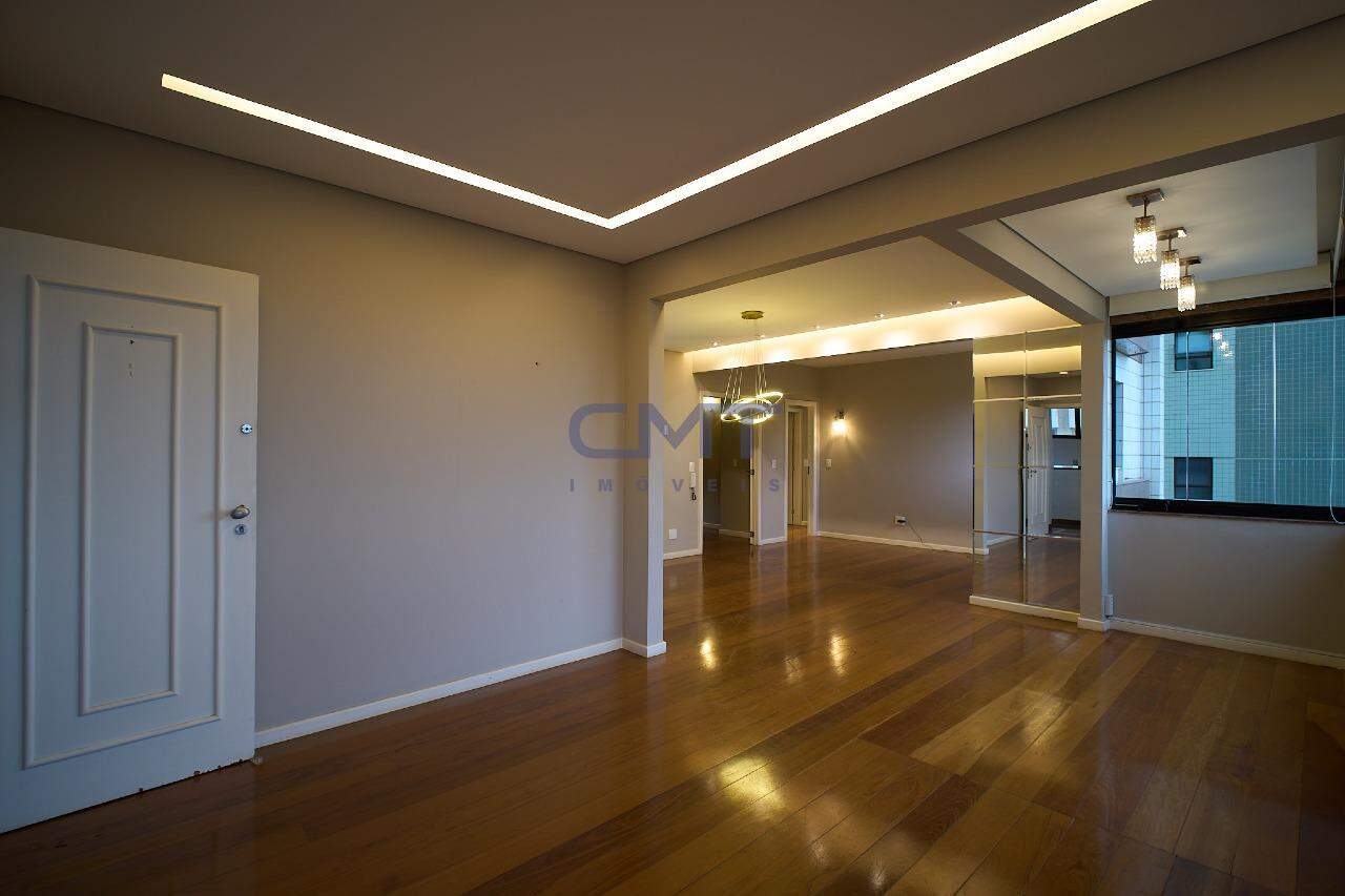 Apartamento à venda no Sion: 